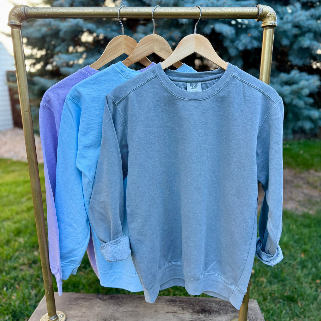 I Sought The Lord And He Heard And He Answered Monochromatic Embroidered Sweatshirt | Comfort Colors Christian Crewneck | Faith Bible Verse Embroidery | Religious Gift For Her